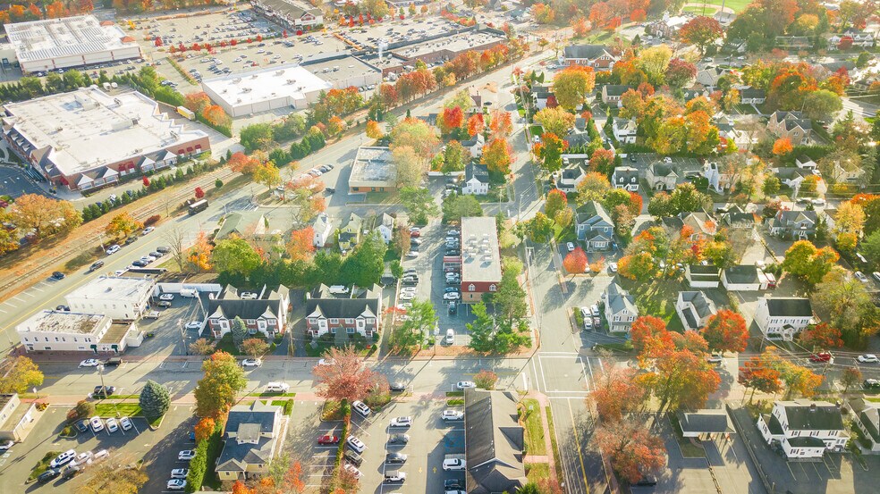 More Photos Of 385 Clinton Ave, Wyckoff Medical For Sale