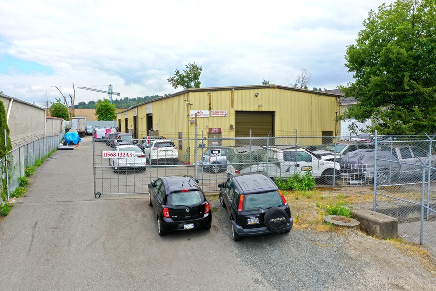 More Photos Of 11568 132A St, Surrey Warehouse For Lease