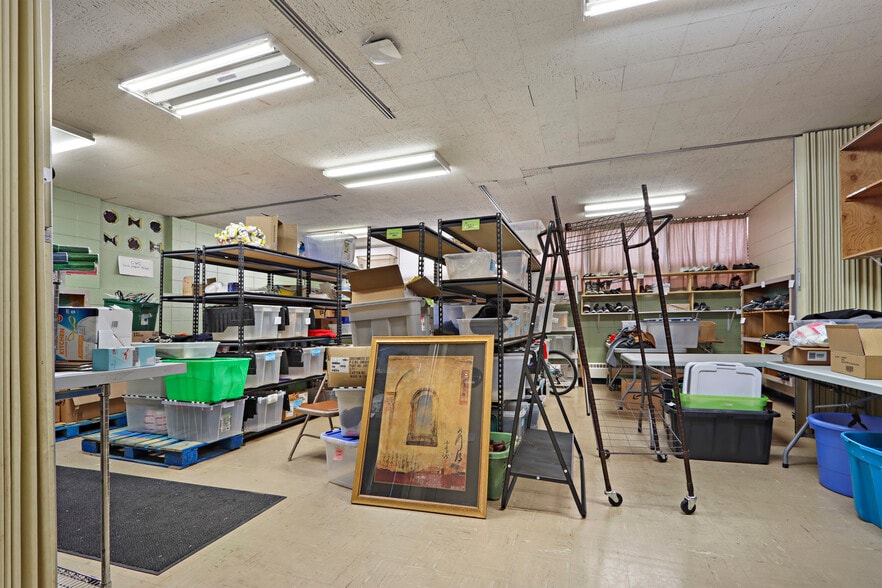 More Photos Of 2006 60th St, Kenosha Religious Facility For Sale