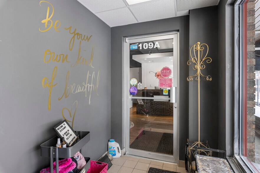 More Photos Of 50 St Thomas St, St. Albert Apartments For Sale