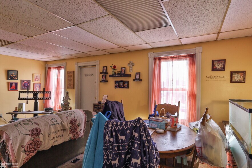 More Photos Of 1037 W Turner St, Allentown Multifamily For Sale
