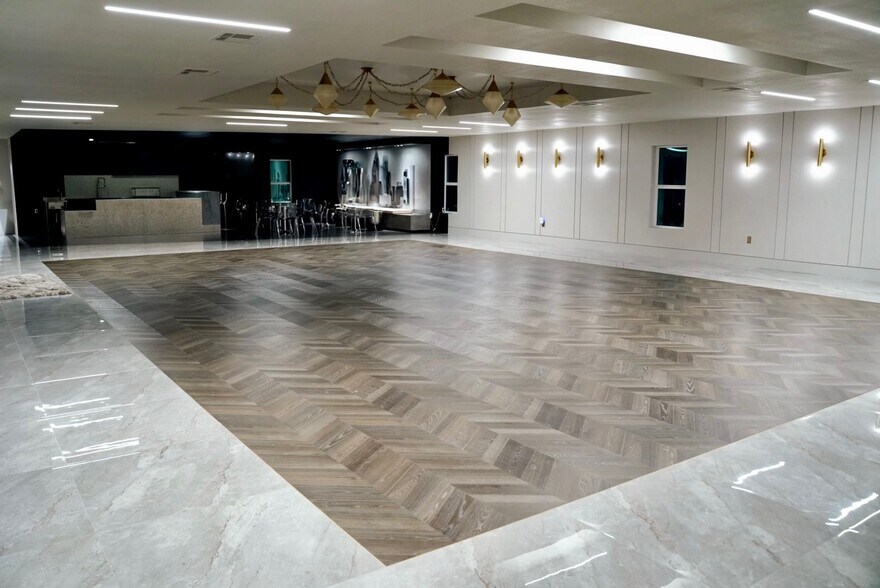 More Photos Of 8203 John Martin Rd, Baytown Specialty For Lease