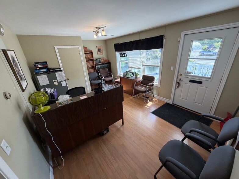 More Photos Of 736 Highway 2, Elmsdale Office For Sale
