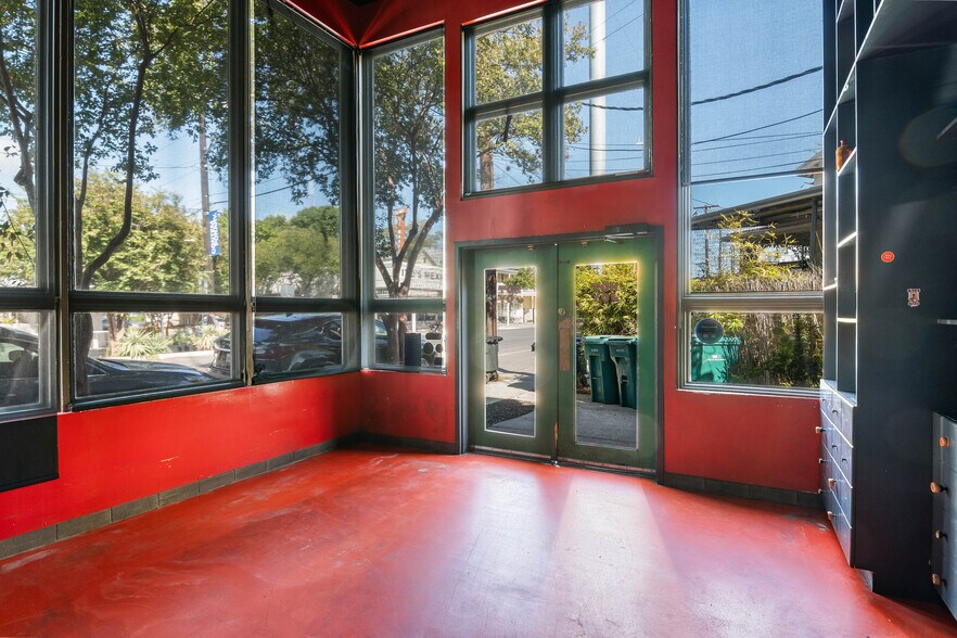 More Photos Of 1014 S Alamo St, San Antonio Restaurant For Lease