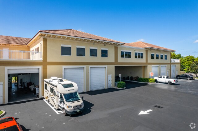 More Photos Of 3415 Radio Rd, Naples Office For Sale