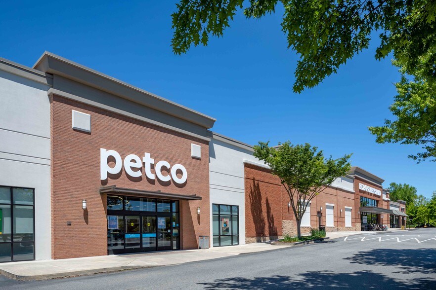 More Photos Of 1001-1031 N Peachtree Pky, Peachtree City Unknown For Lease