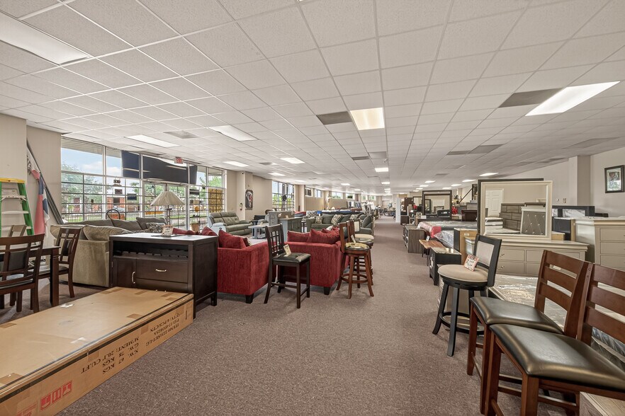 More Photos Of 9223 Bissonnet St, Houston General Retail For Sale
