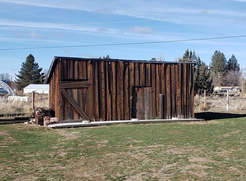 More Photos Of 421 East First Street, Dorris Land For Sale
