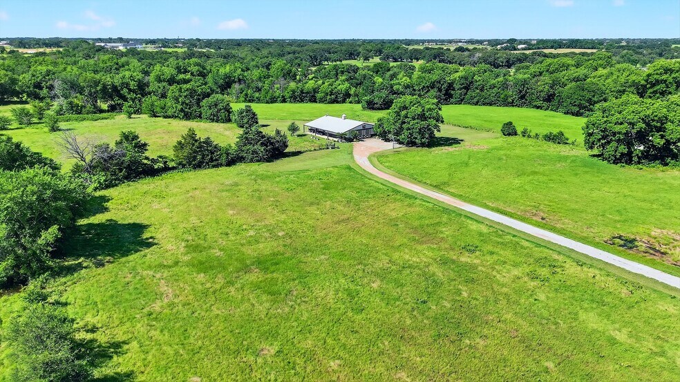 Primary Photo Of 12041 Bell Rd, Pilot Point Land For Sale