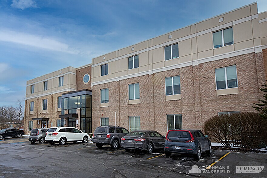 More Photos Of 24441-24481 Detroit Rd, Westlake Office For Lease