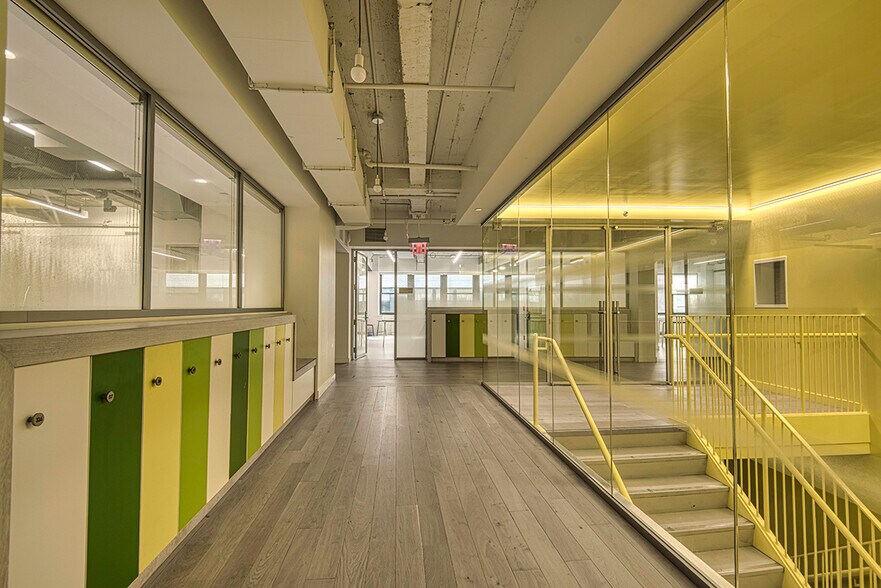 More Photos Of 156 William St, New York Medical For Lease