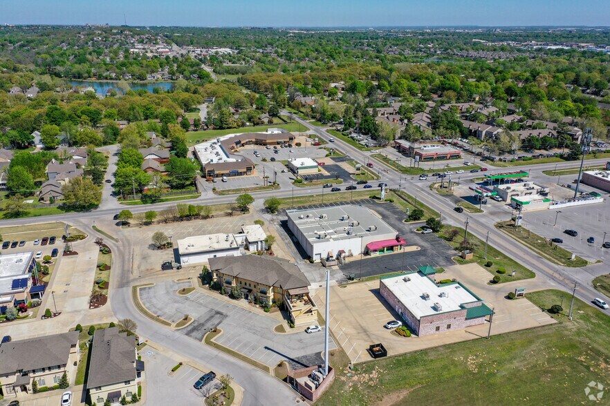 More Photos Of 10124 S Sheridan Rd, Tulsa Medical For Lease