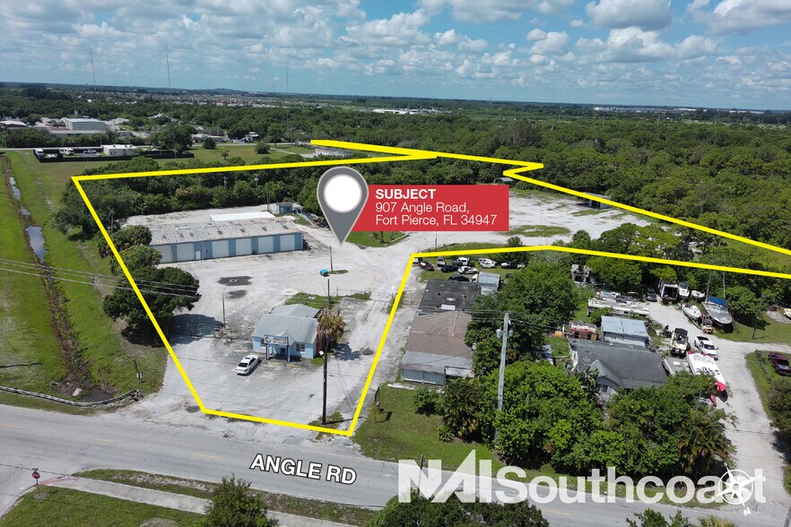 More Photos Of 907 Angle Rd, Fort Pierce Warehouse For Sale