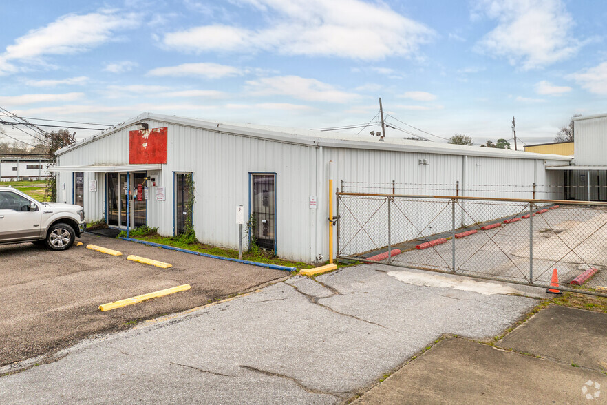 Primary Photo Of 1305 W Jackson Ave, Pasadena Manufacturing For Sale