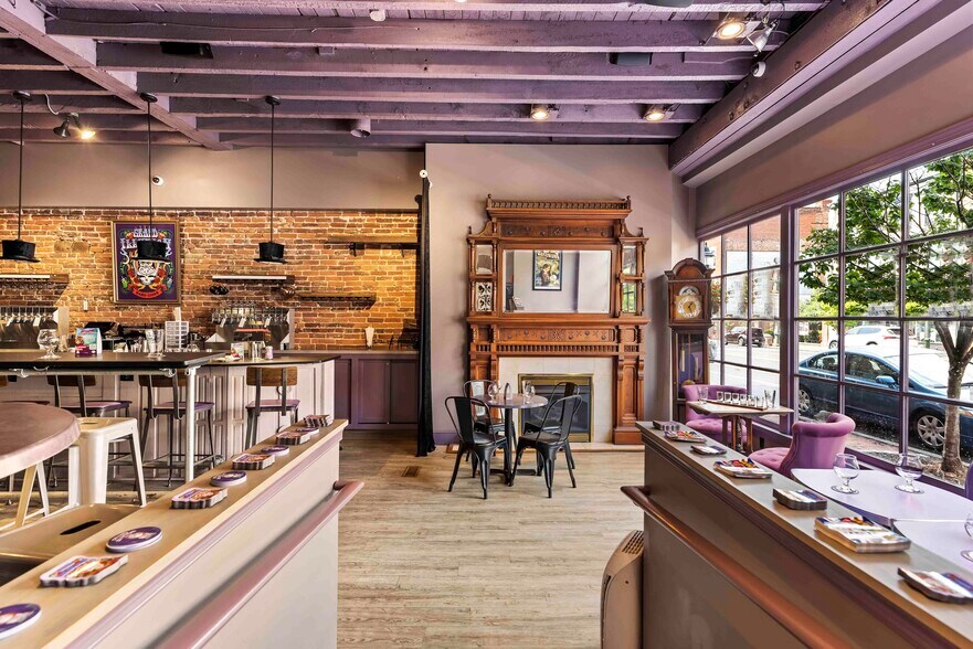 More Photos Of 26 W High St, Carlisle Office For Sale