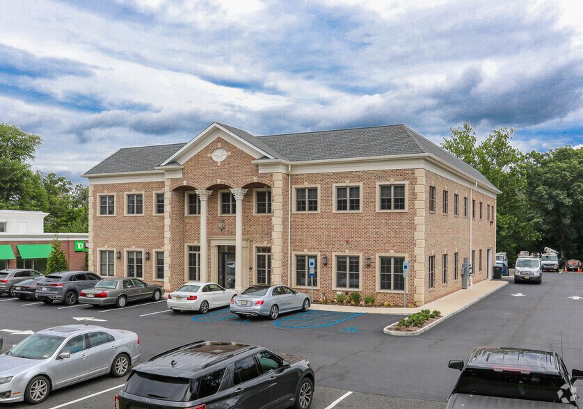 More Photos Of 152 Liberty Corner Rd, Warren Office For Lease