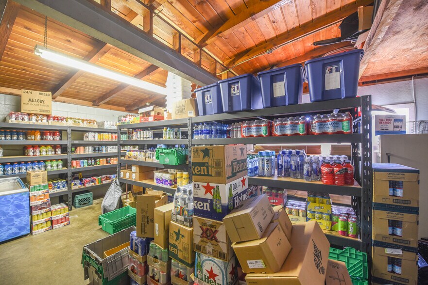 More Photos Of 24967 State Highway 108, Mi Wuk Village Service Station For Sale