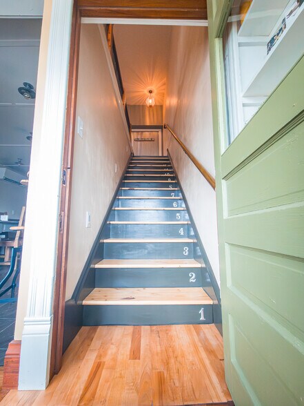 More Photos Of 127 N Main St, Amherst Storefront Retail Residential For Sale