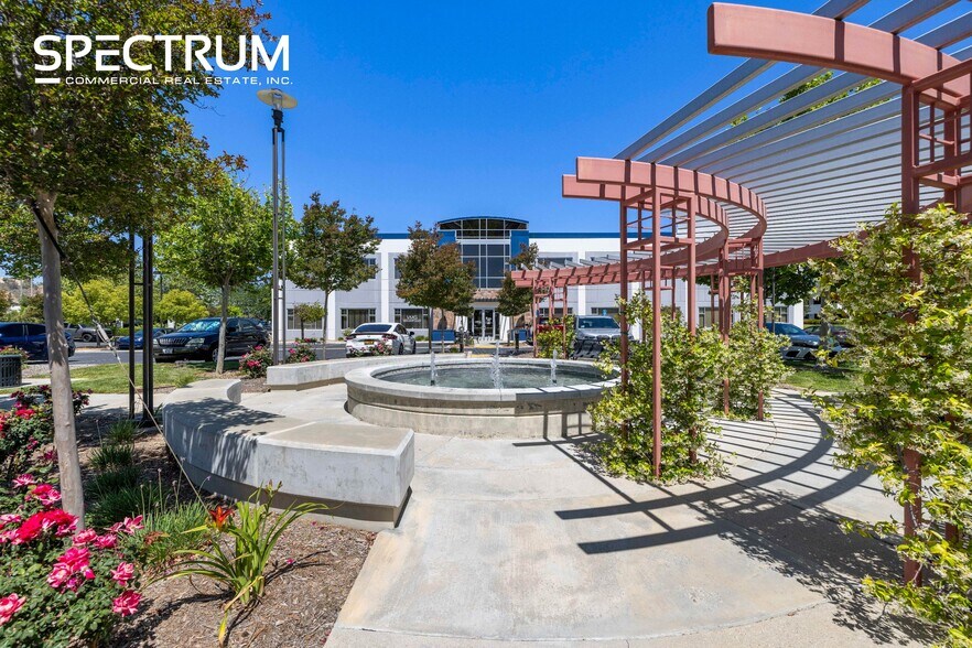 More Photos Of 25106 Avenue Tibbitts, Valencia Loft Creative Space For Sale