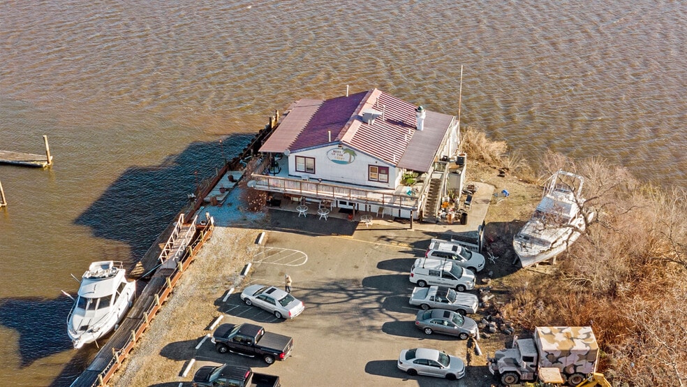 Primary Photo Of 625 Harrison St, Riverside Marina For Sale