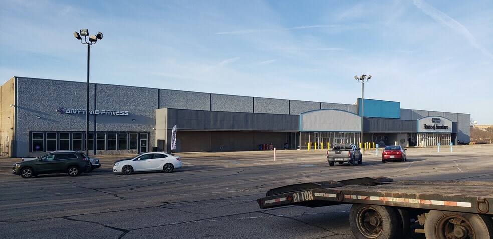 More Photos Of 150 Main St, Wintersville General Retail For Lease