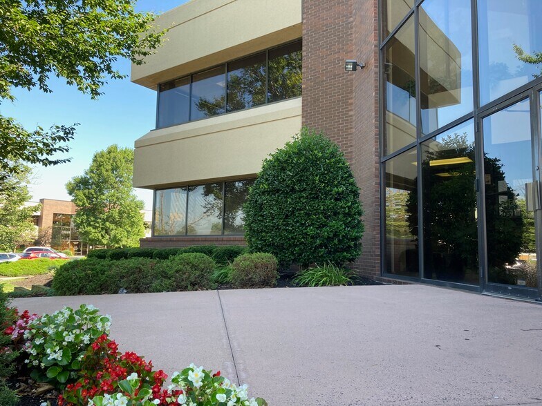 More Photos Of 1000 Lenola Rd, Maple Shade Township Unknown For Lease