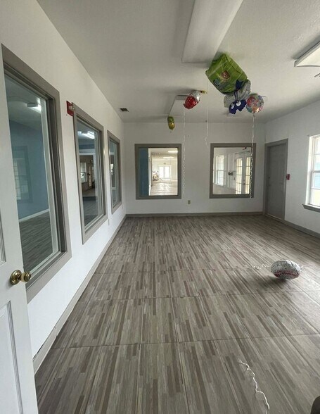 More Photos Of 237 W 21st St, Fort Stockton Schools For Lease