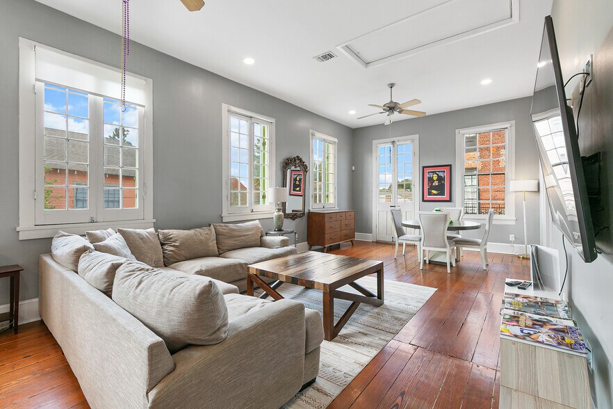 More Photos Of 2702 Chartres St, New Orleans Storefront Retail Residential For Sale