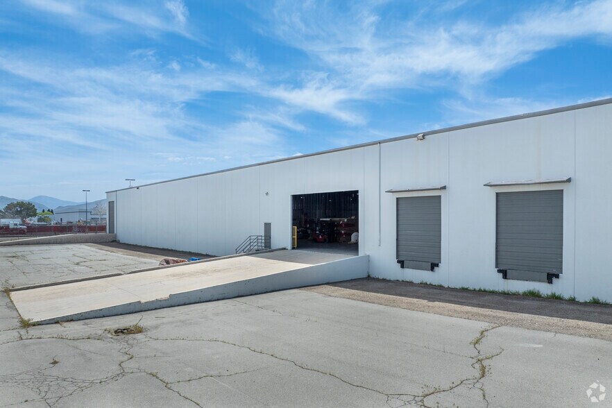 More Photos Of 1150 Southern Way, Sparks Warehouse For Lease