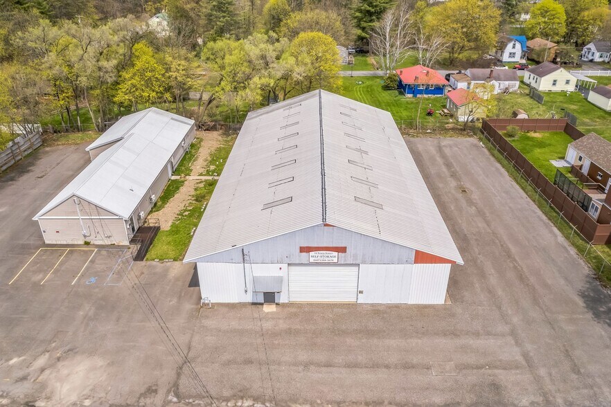 More Photos Of 14 North St, Oneonta Self Storage For Sale