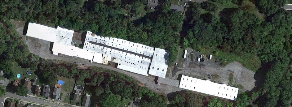 More Photos Of 55 Woodruff St, Walden Distribution For Sale