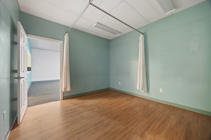 More Photos Of 673 Morganza Rd, Canonsburg Storefront Retail Office For Lease