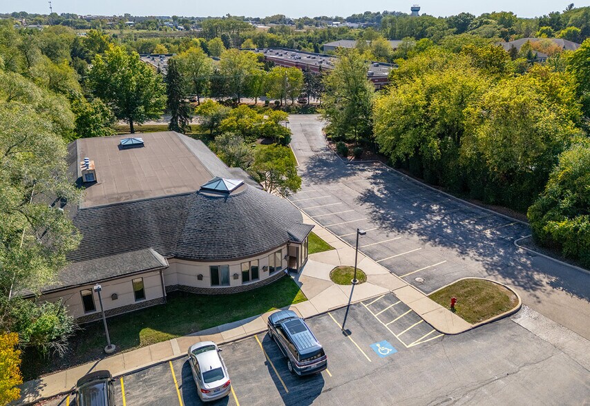 More Photos Of 2310 Dean St, St Charles Medical For Sale