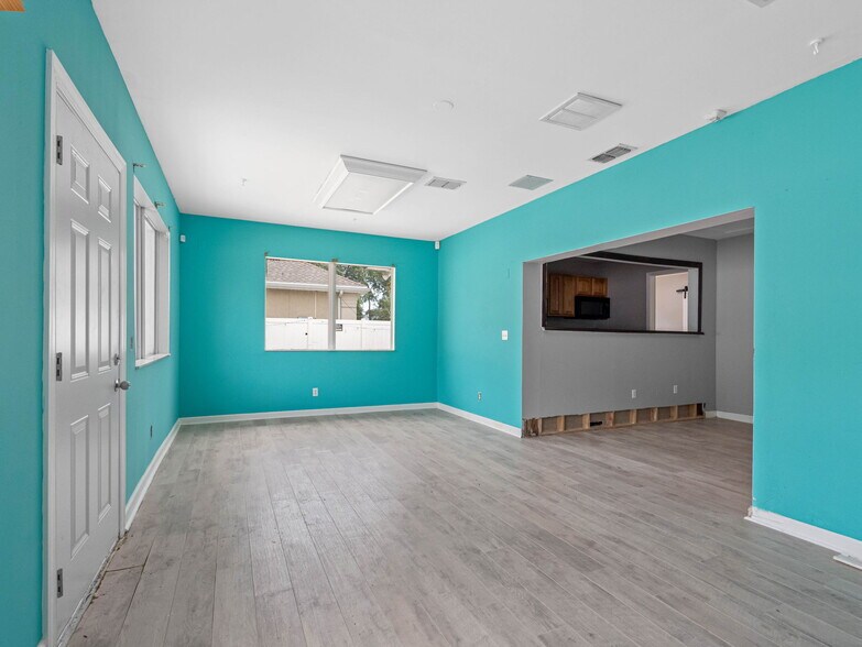 More Photos Of , Tampa Office For Sale