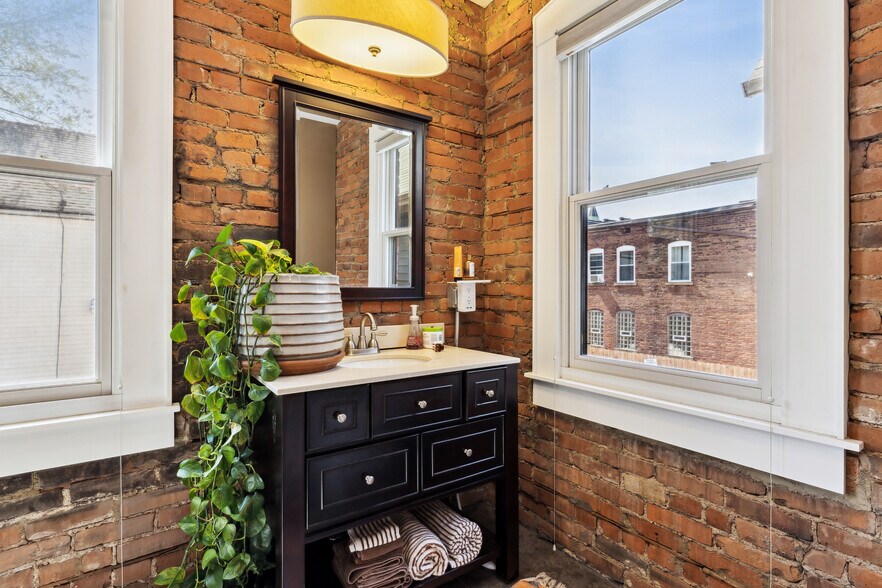 More Photos Of 801 Literary Rd, Cleveland Storefront Retail Residential For Sale