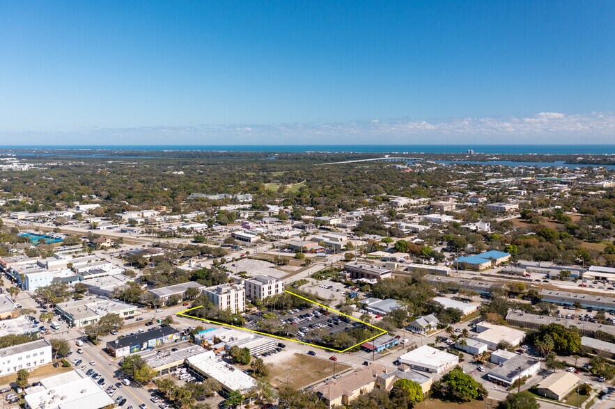 More Photos Of 1201 19th Pl, Vero Beach Medical For Lease