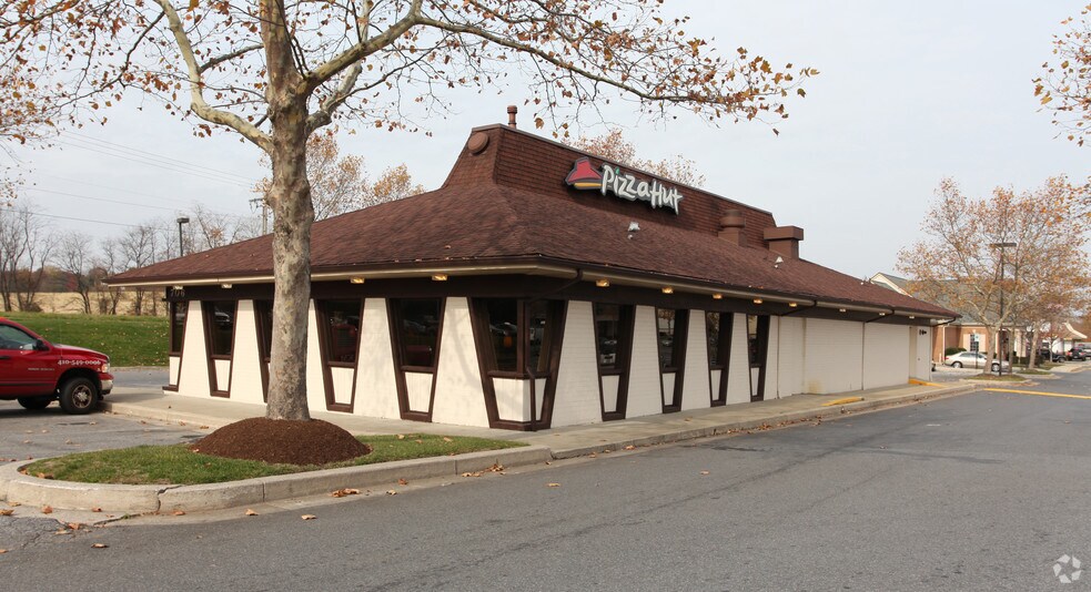 More Photos Of 702-712 Lisbon Center Dr, Woodbine Unknown For Lease