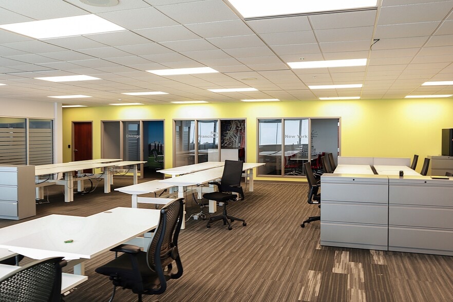 More Photos Of 4147 Eastern Ave SE, Wyoming Office For Sale