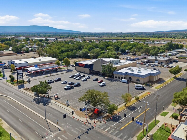 More Photos Of 2829 North Ave, Grand Junction Storefront Retail Office For Sale