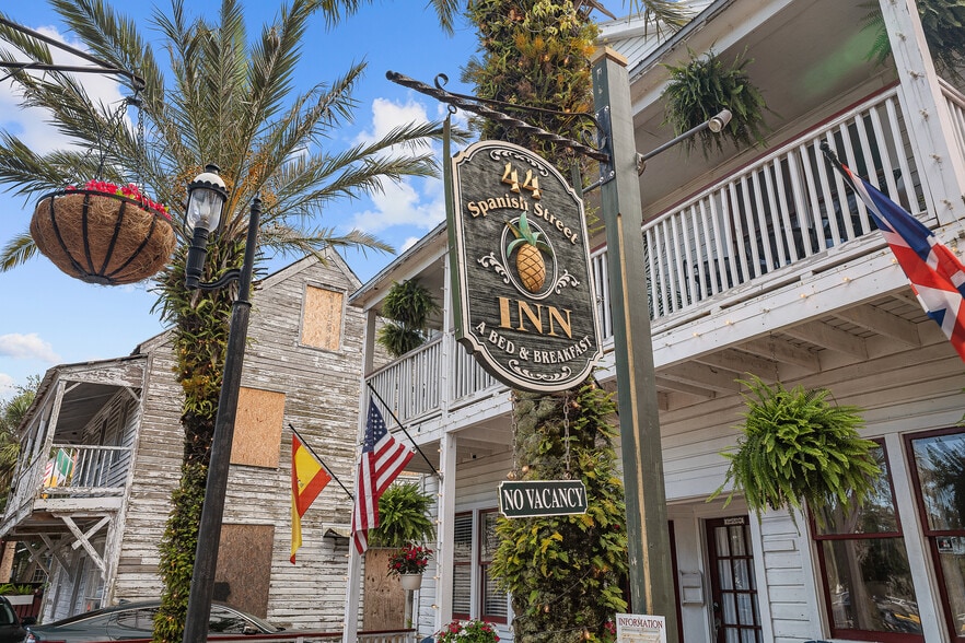 More Photos Of 44 Spanish St, Saint Augustine Hotel For Sale
