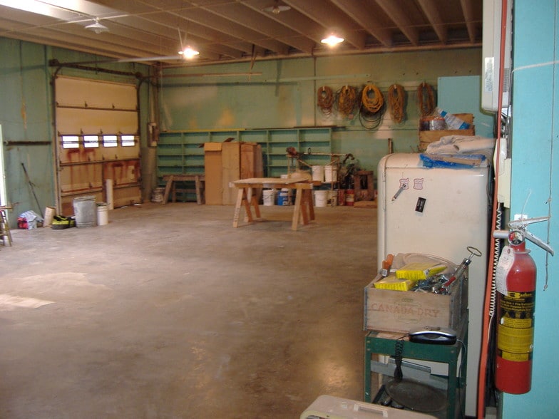 More Photos Of 301 Missouri Ave, Fort Worth Warehouse For Sale