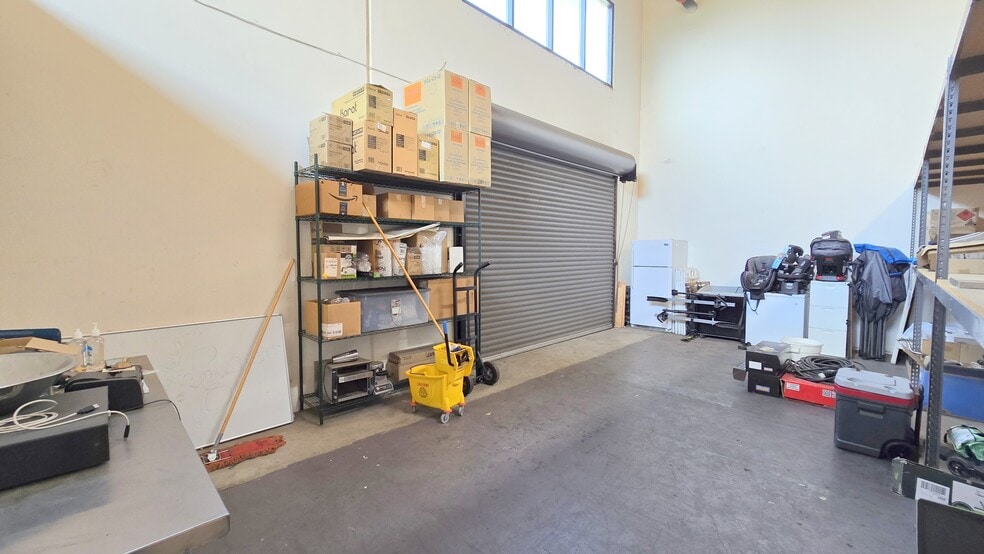 More Photos Of 1773 W San Bernardino Rd, West Covina Unknown For Lease