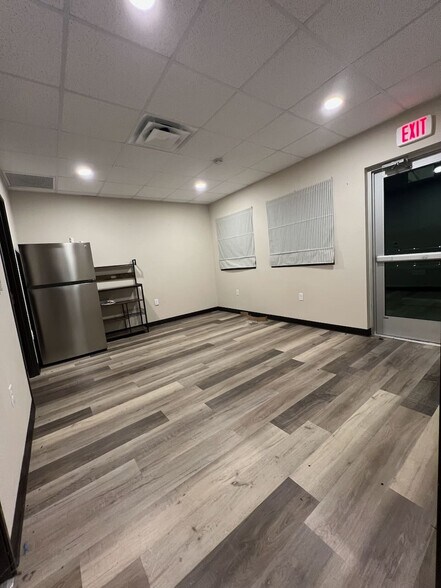 More Photos Of 120 Old Agnes Rd, Weatherford Light Distribution For Lease