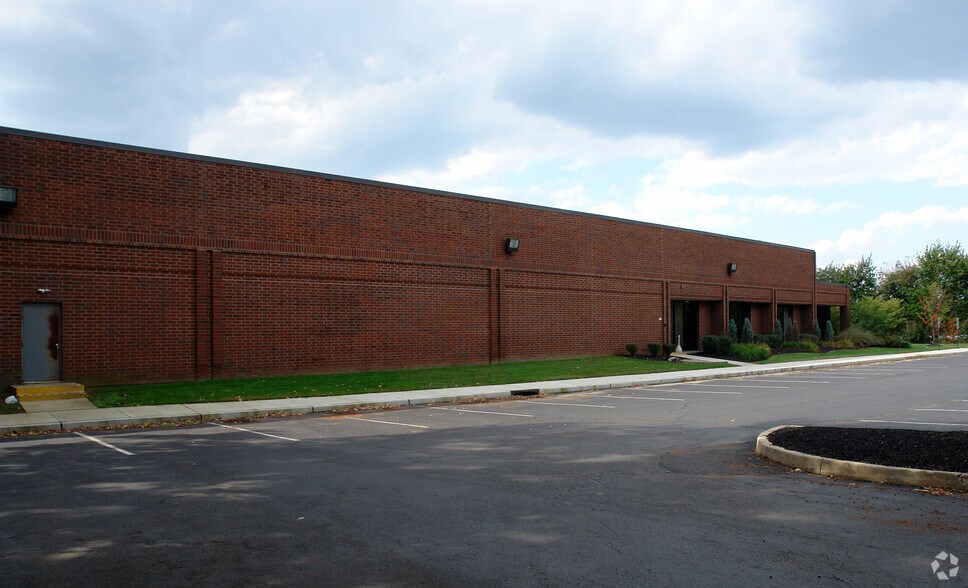 More Photos Of 1480 Grandview Ave, Thorofare Warehouse For Lease