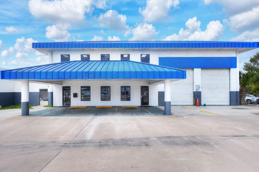 More Photos Of 1803 3rd St Sw, Winter Haven General Retail For Lease