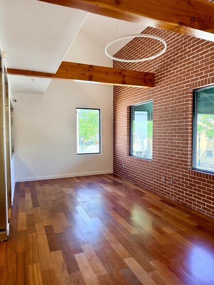 More Photos Of 1321 Post Ave, Torrance Loft Creative Space For Lease