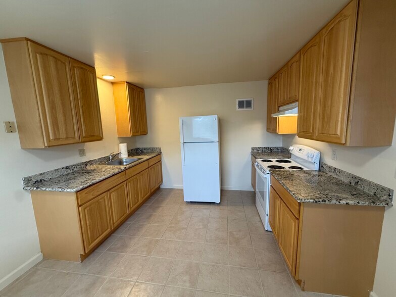 More Photos Of 190 Evandale Ave, Mountain View Apartments For Sale