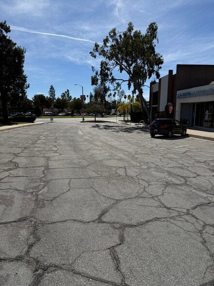 More Photos Of 1455 San Marino Ave, San Marino Office For Sale