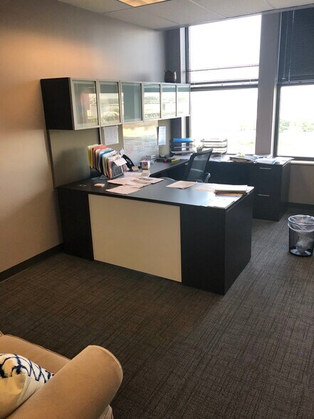 More Photos Of 22 N Front St, Memphis Office For Lease