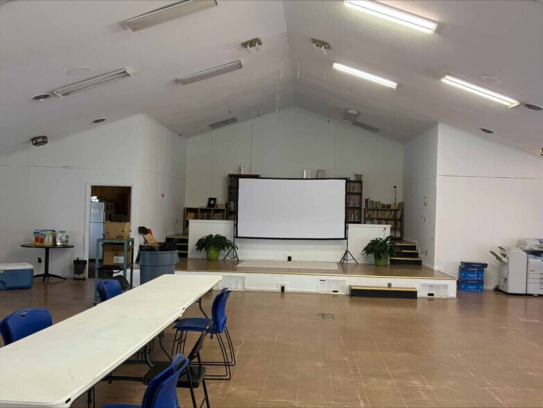 More Photos Of 1031 Highland Ave, Winston-Salem Lodge Meeting Hall For Sale